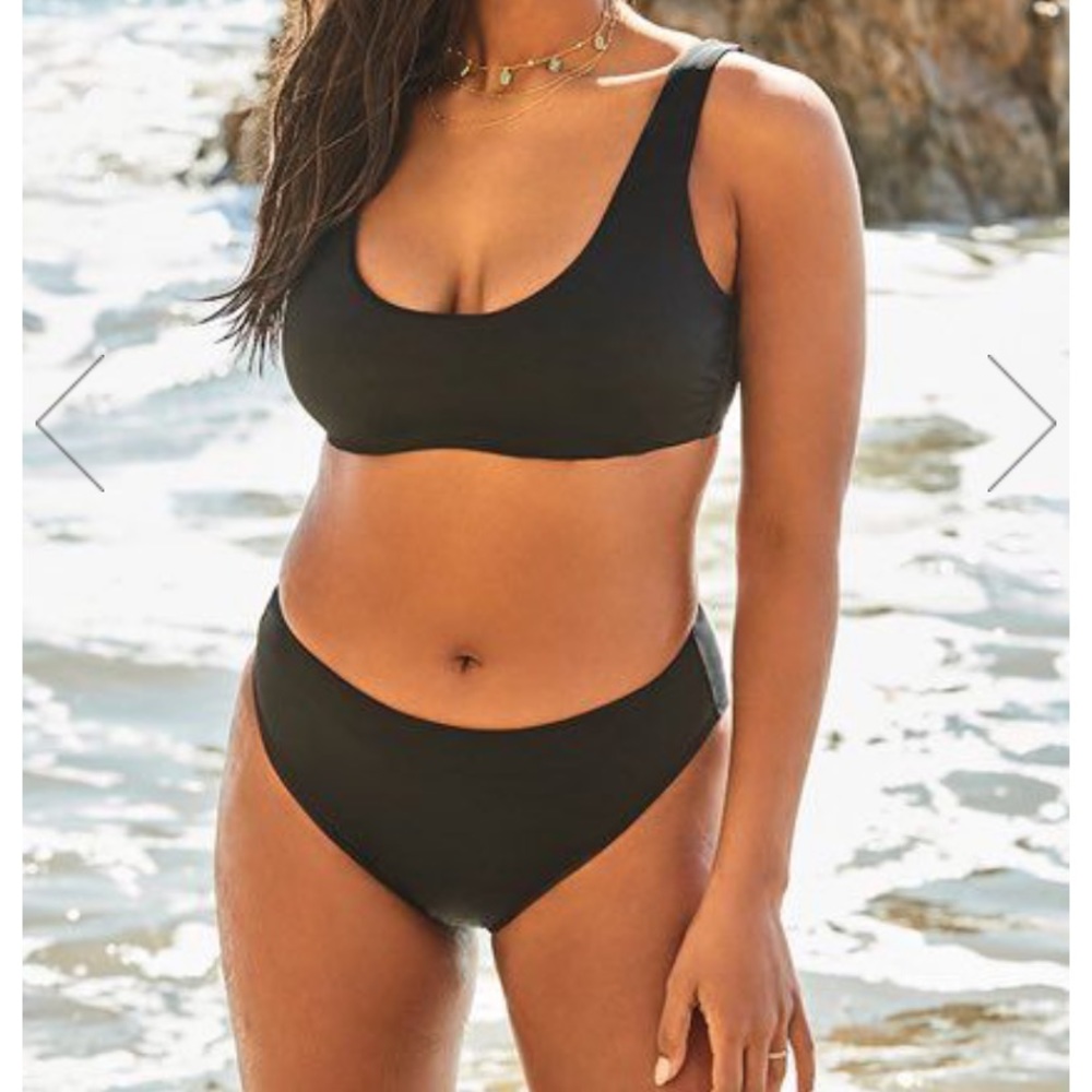 Ashley Graham Black Underwire Bikini 16 Strappy